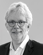 Portraitfoto von Andreas Hölting